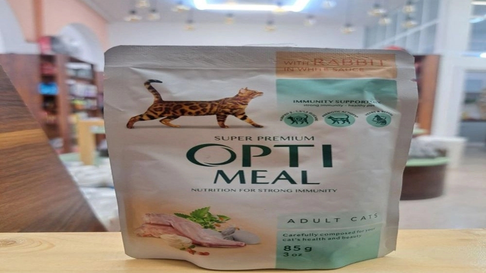 Pooch cat with rabbit fillet flavor in Optimeal brand sauce