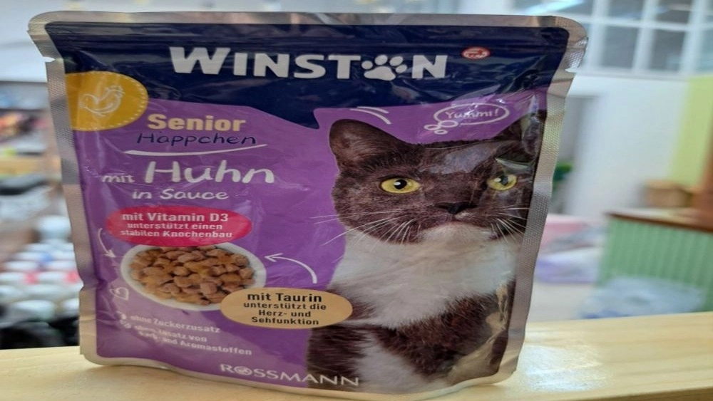 Winston brand chicken flavored cat pooch
