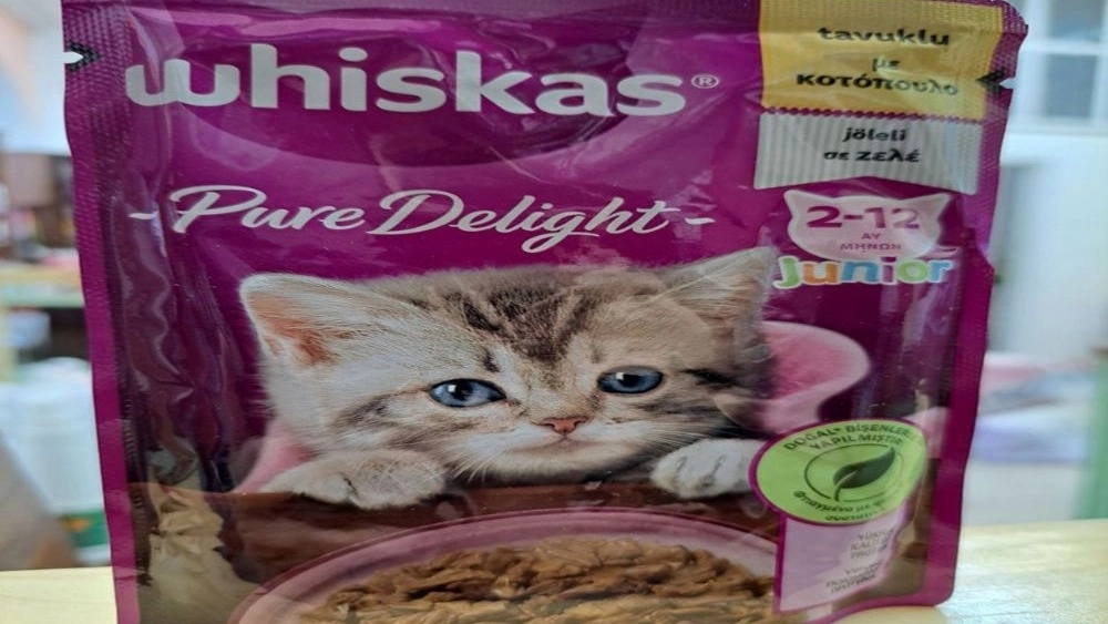 Wiskas marka tavuk aromalı kedi kumu Wiskas marka tavuk aromalı kedi kumu